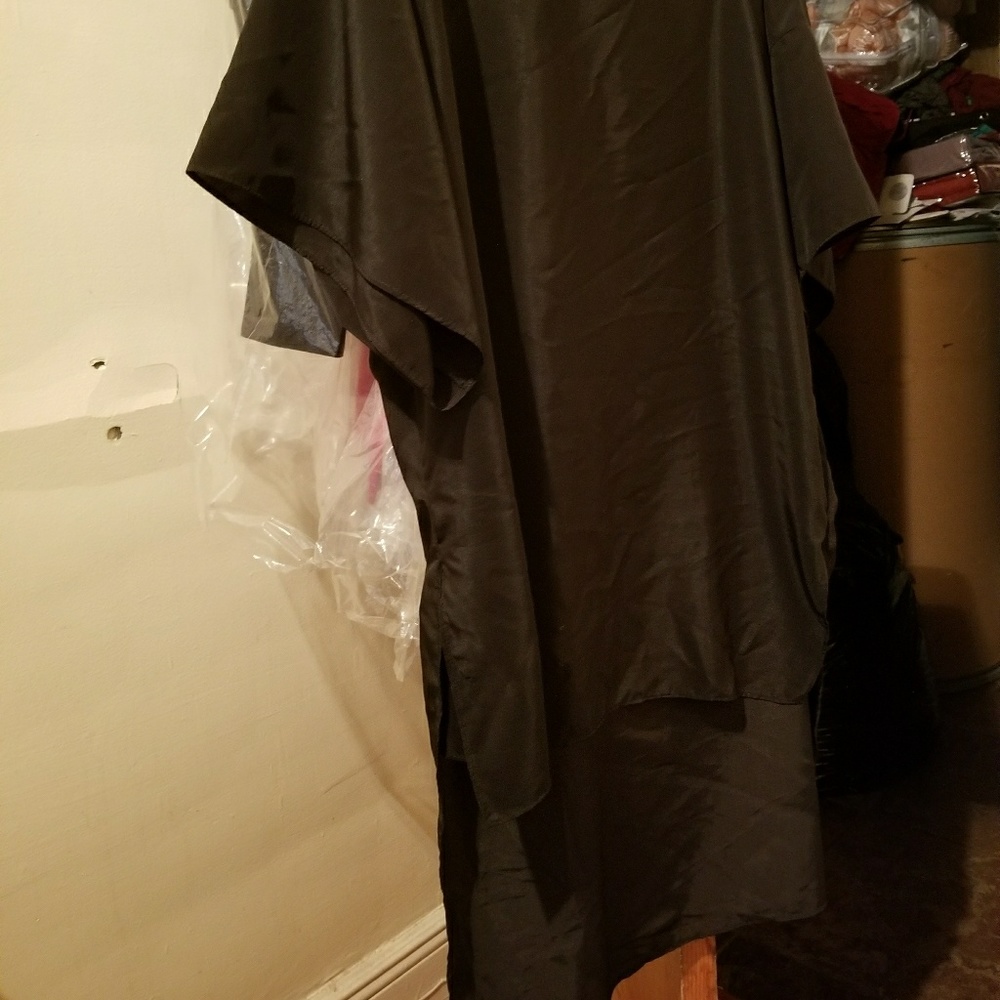 Blouse - Picture 2 of 3